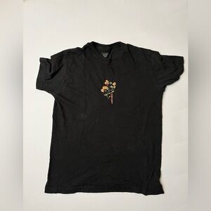 Urban Outfitters men’s black embroidered T-shirt size medium